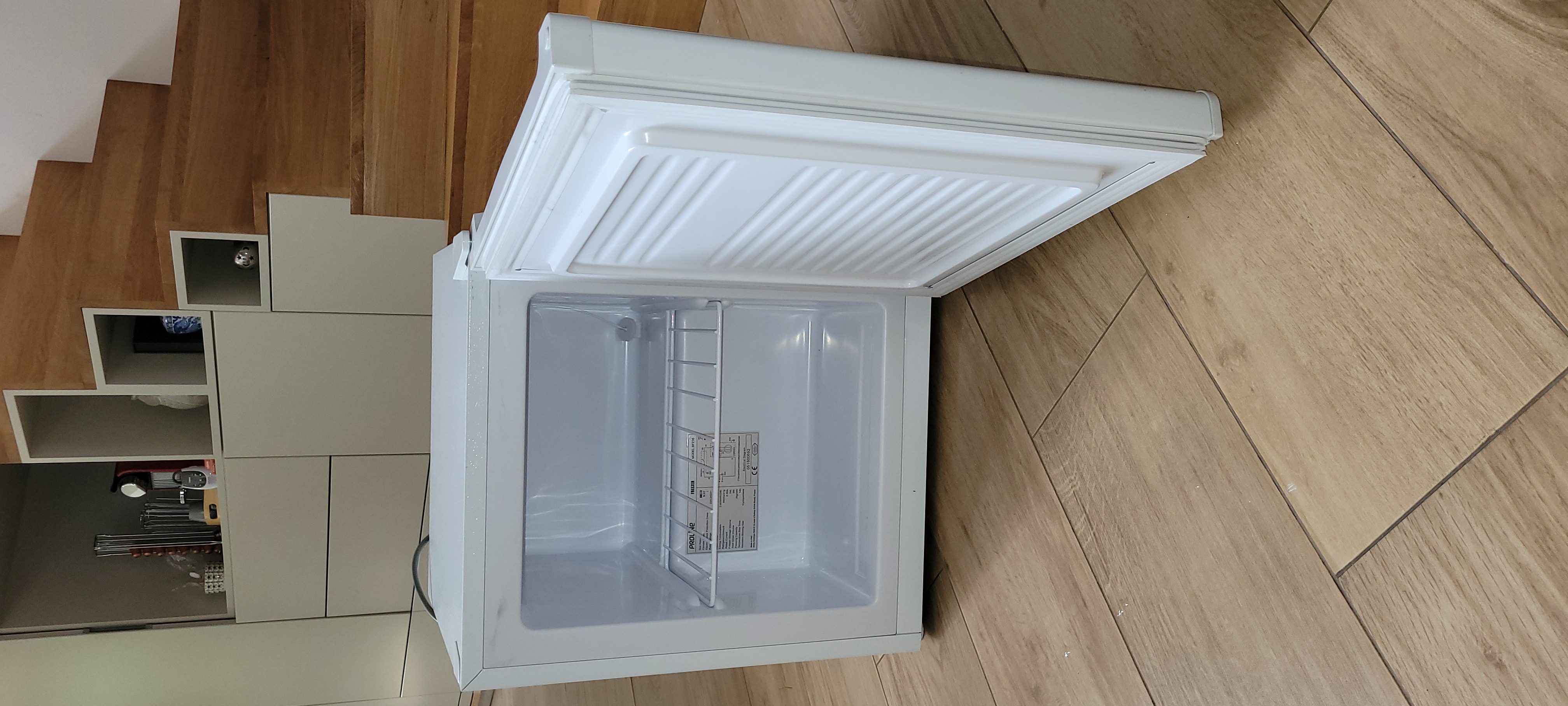 Freezer Bar Proline 34L 30 Bordeaux (33)