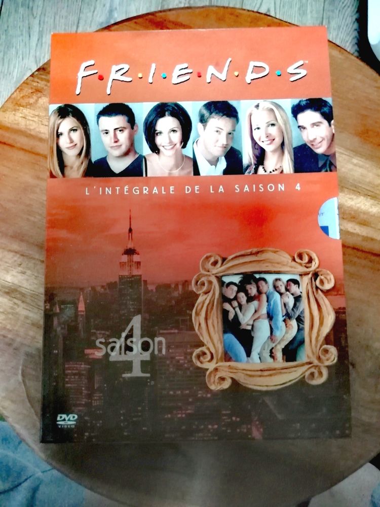 Friends Int�grale Saison 4 Comme Neuf Coffret 4 Dvd 10 Le Plessis-Bouchard (95)