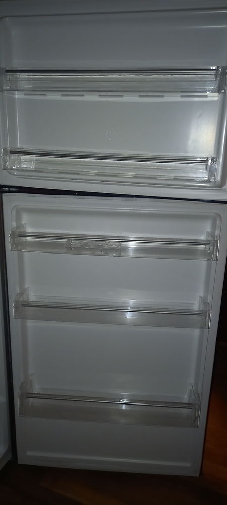 Frigidaire/Cong�lateur Haier 350 Paris 20 (75)