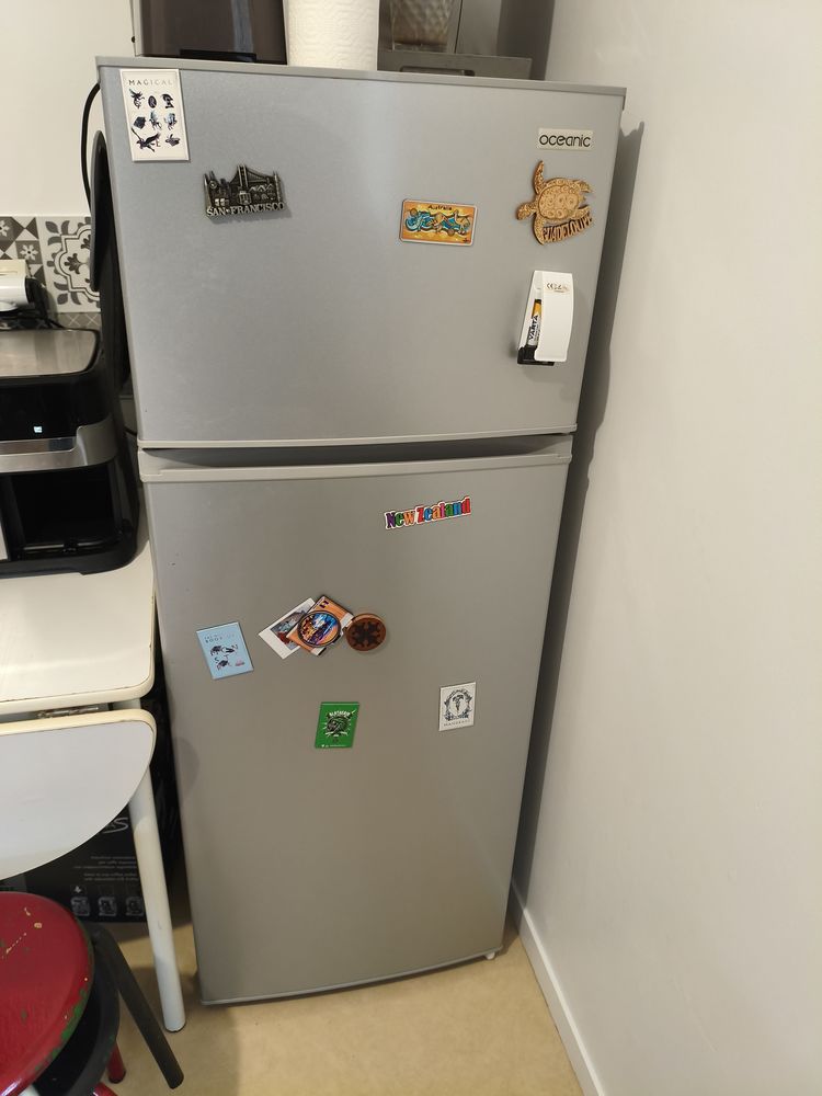 Frigidaire cong�lateur 120 Laval (53)