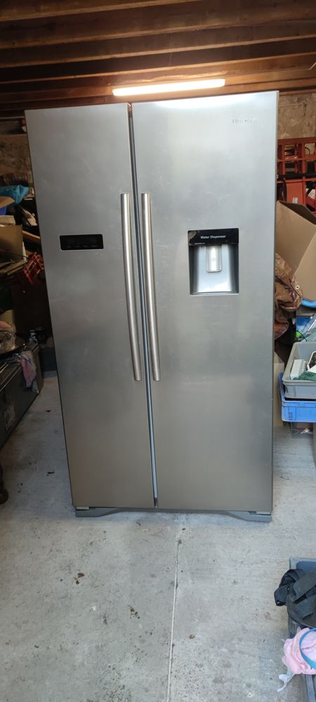 Frigo am�ricain Hisense 300 Chabreloche (63)