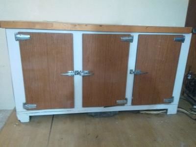 un frigo de bar ou autre 0 L�vignac (31)