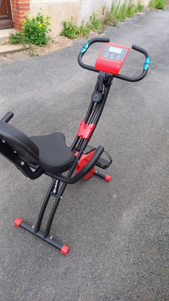 frigo congelateur velot d appartement le tout pour 300 300 Saint-Pierre-Montlimart (49)