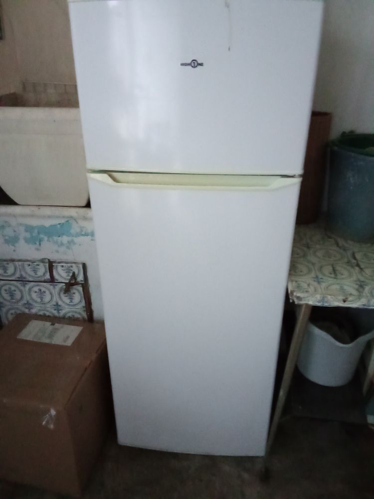 Frigo congelateur 90 Rosi�res-en-Santerre (80)