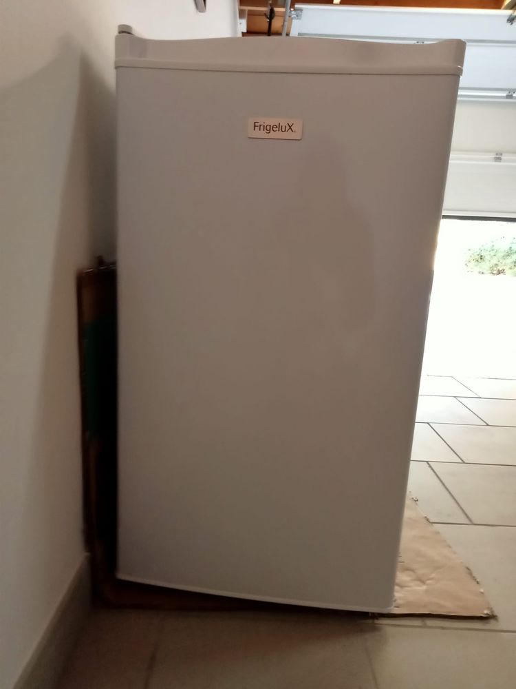 Frigo Frigelux 88L NEUF 100 Saint-Macaire-en-Mauges (49)