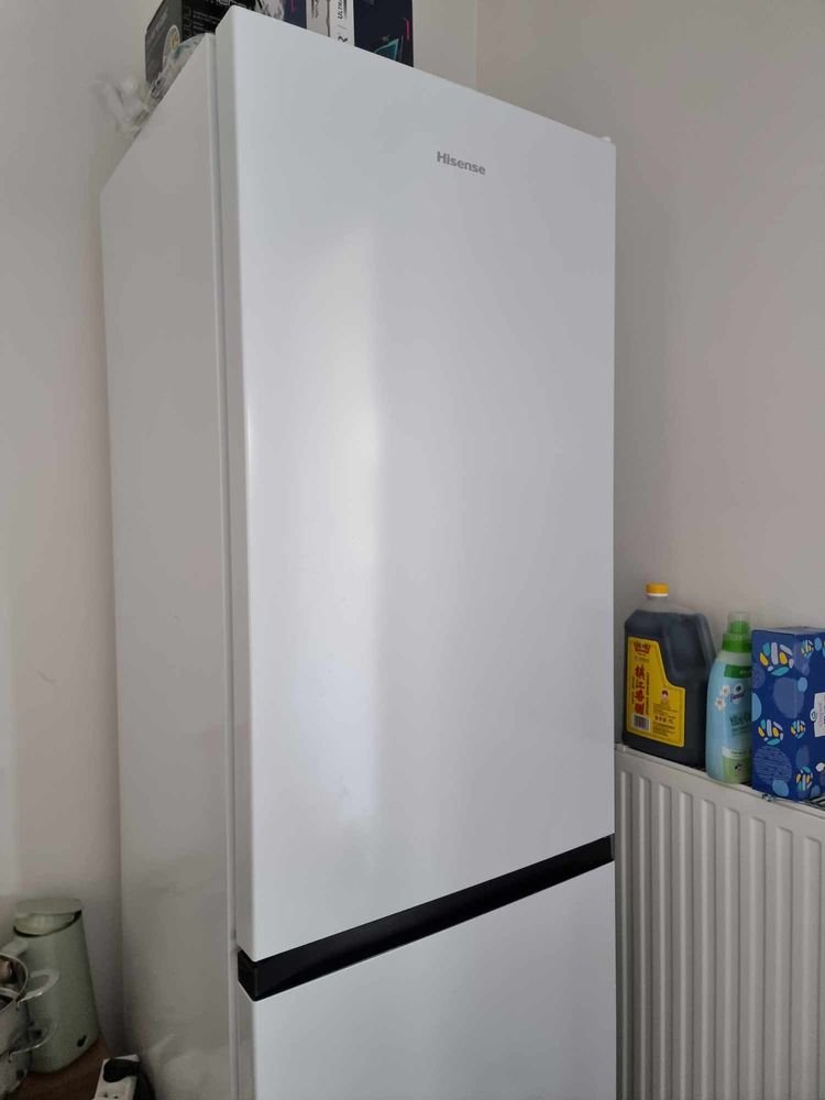 frigo hisense achet� neuf utilis� 3 mois 300 Blagnac (31)