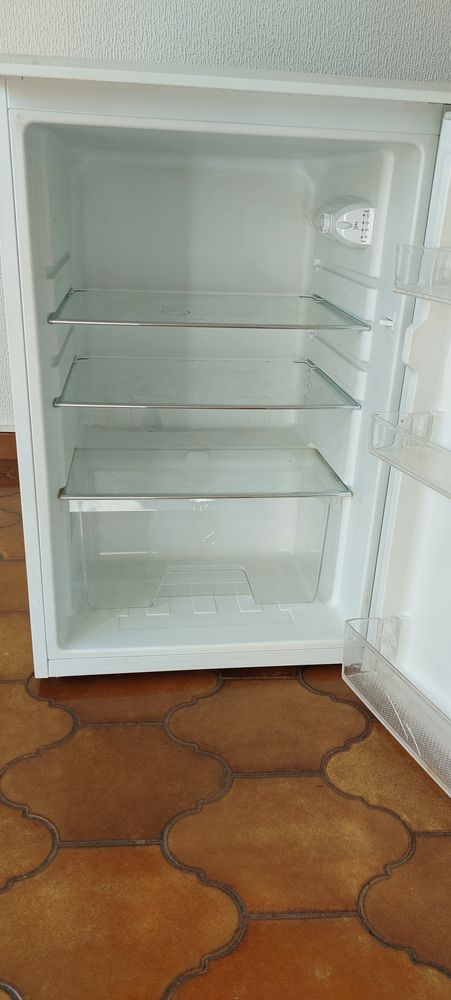 FRIGO TOP MARQUE SABA 130L 90 Marseille 6 (13)