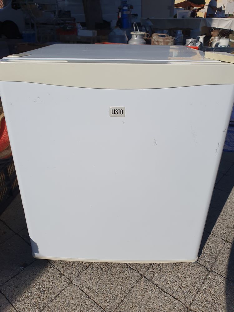 Frigo mini bar 50 Sisteron (04)