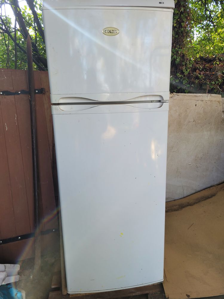 d'un frigo occasion 0 Brignoles (83)