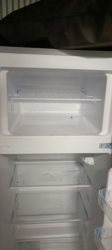 frigo 150 �ragny (95)