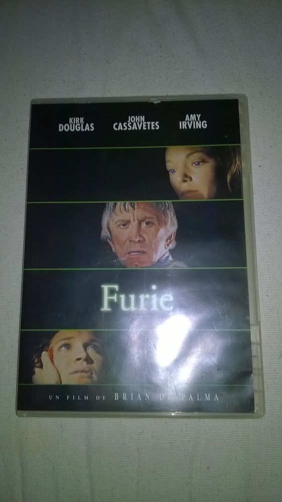 DVD Furie
Douglas Kirk
2012
Excellent etat
Le p�re d'un 5 Talange (57)