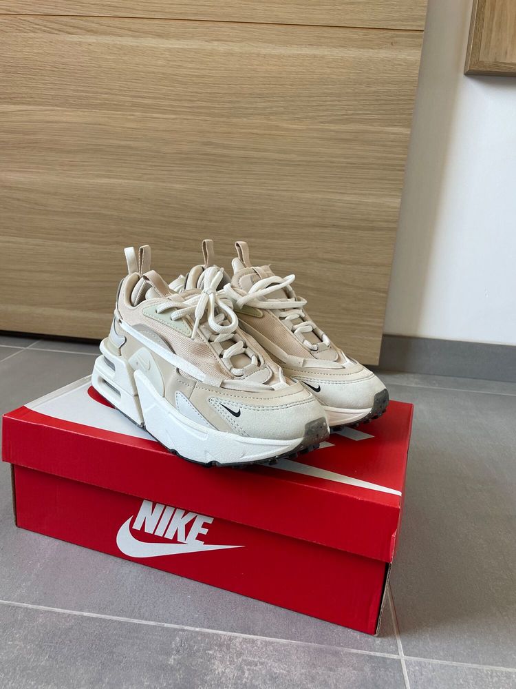 Air Max Furyosa beige 110 N�mes (30)