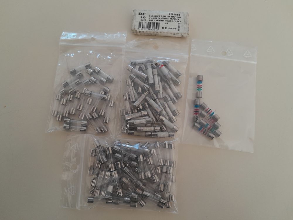 Lot de fusibles 5x20 20 Fleury (11)