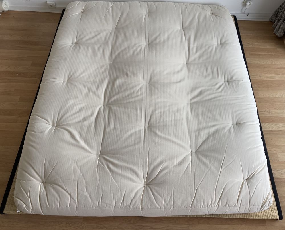 Lit Futon marque Elite Futon, 160X200 cm, Tr�s bon �tat 0 Bordeaux (33)