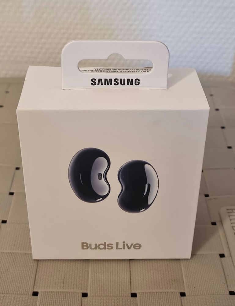 galaxy buds live mystic black SM-R180NZKAEUB neuf dans son 130 Vitr� (35)