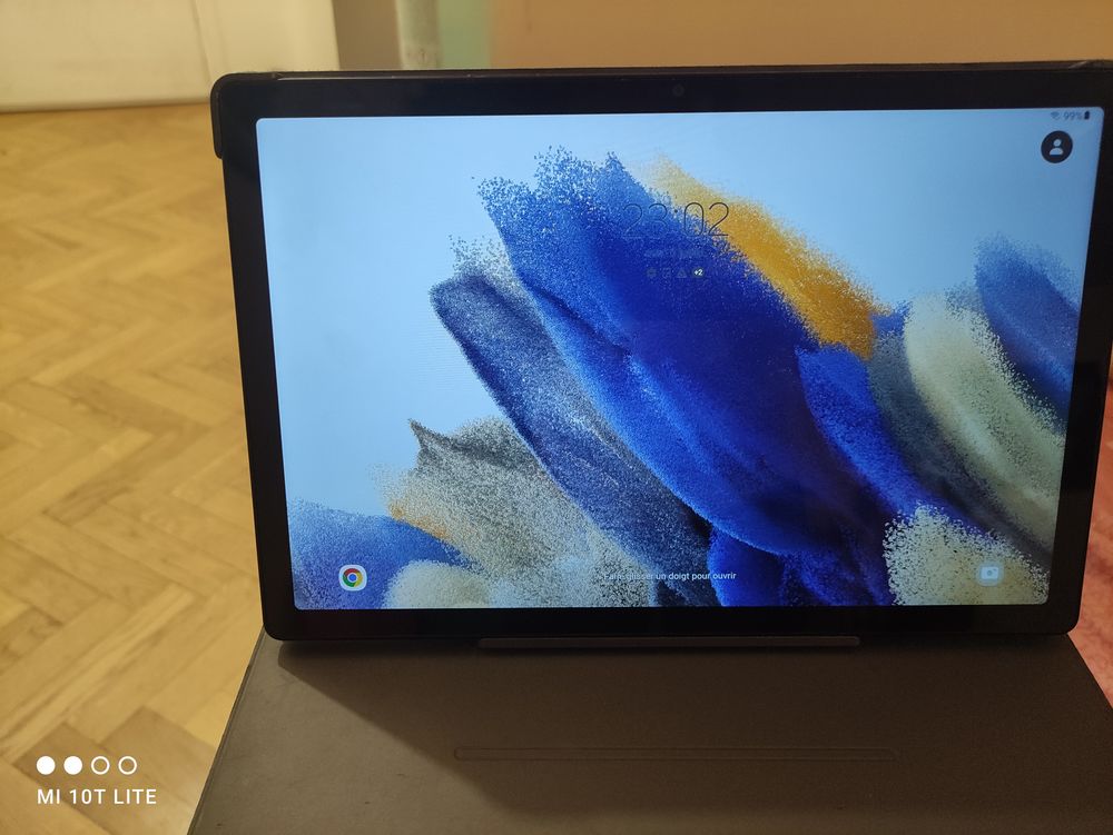 Galaxy tab A8 110 V�lizy-Villacoublay (78)