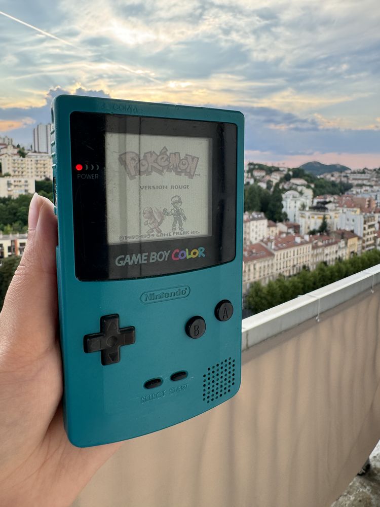 Game boy color 75 Saint-Etienne (42)