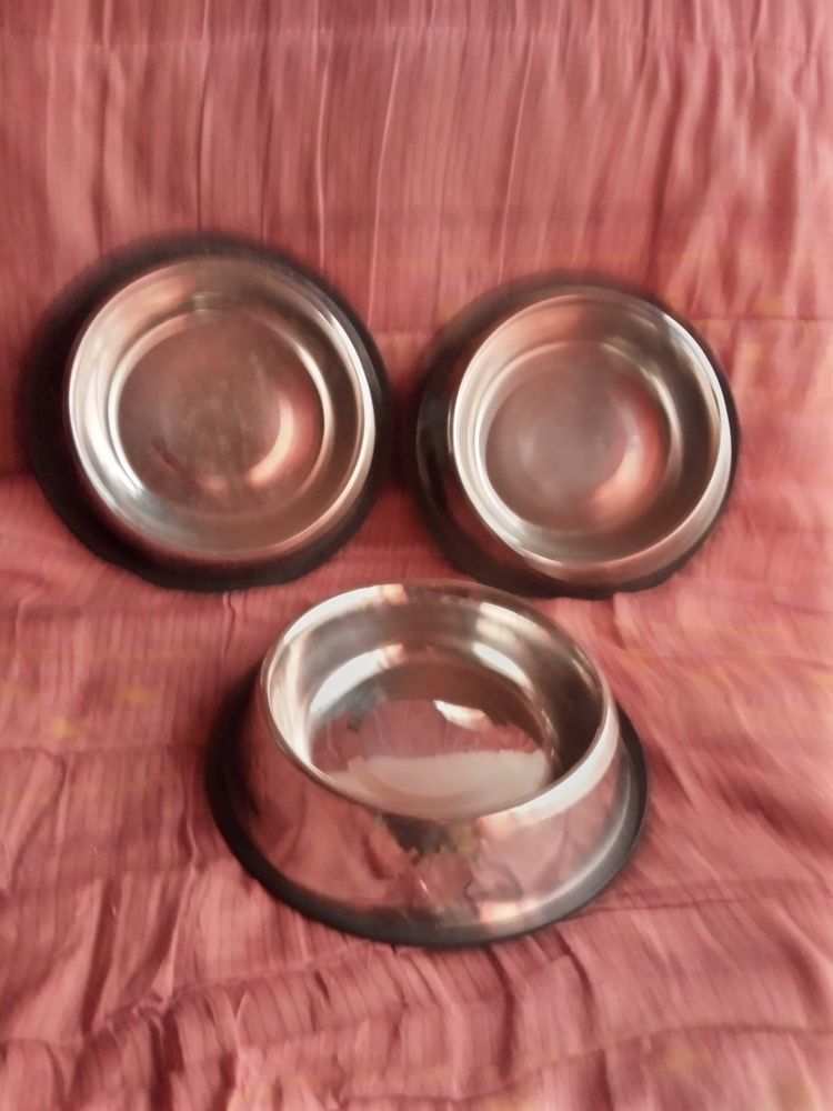 gamelles chien neuve x3 10 Les Sables-d'Olonne (85)