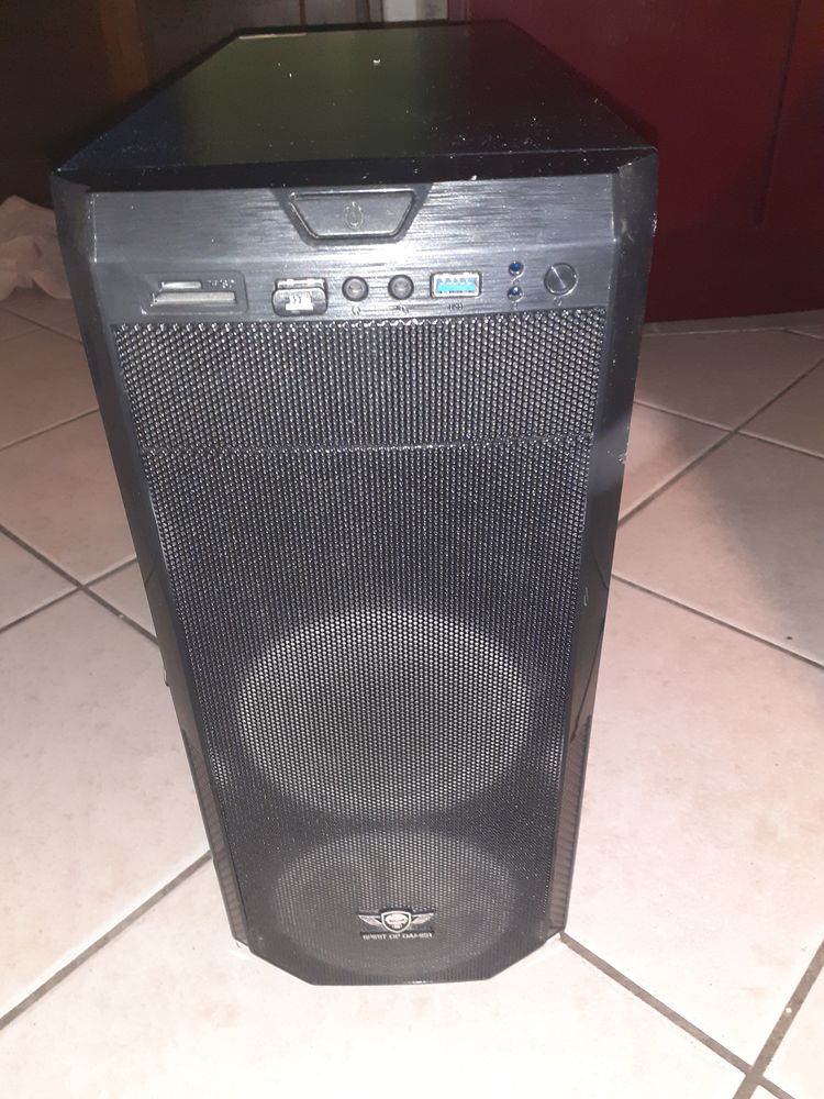 PC Gamer RTX 2070 1250 Pau (64)