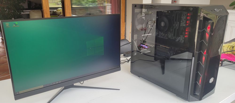 PC GAMER ET ECRAN 980 Charnoz-sur-Ain (01)