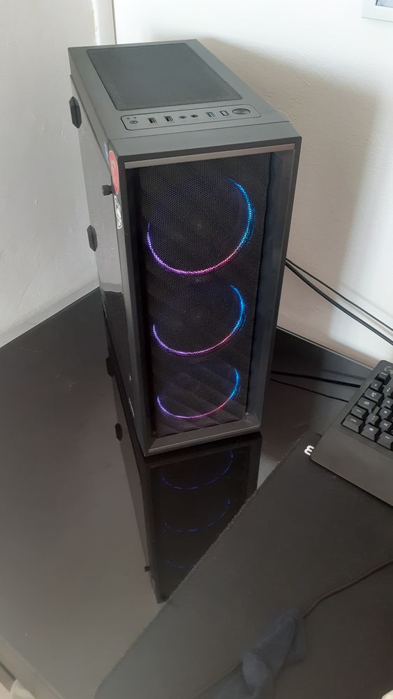 Pc gamer 700 Frontignan (34)
