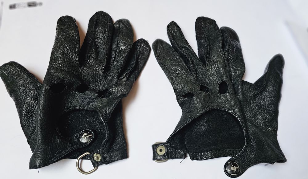 Gants sport 15 Viviers-du-Lac (73)