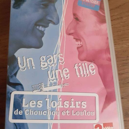VHS un gars une fille les loisirs 1 La Fert�-sous-Jouarre (77)