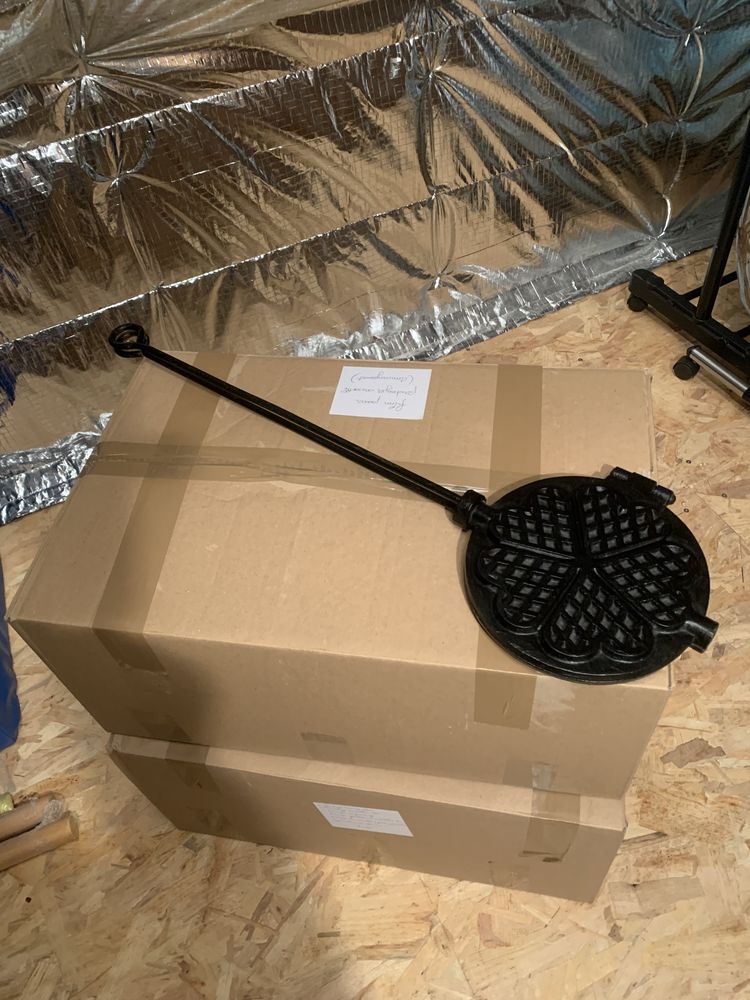 Gaufrier ancien 5 Chichery (89)