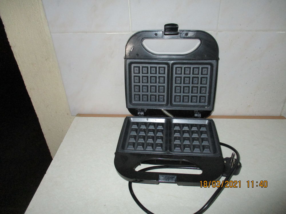 Gaufrier electrique 0 Saint-Pierre-des-Corps (37)