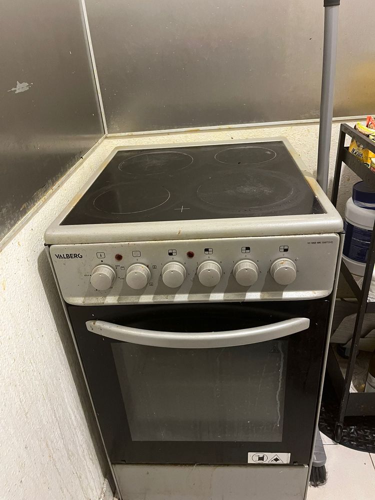 Gaziniere �lectrique 140 Montpellier (34)