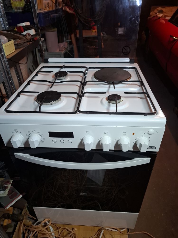 Gaziniere Faure 450 Beaucroissant (38)