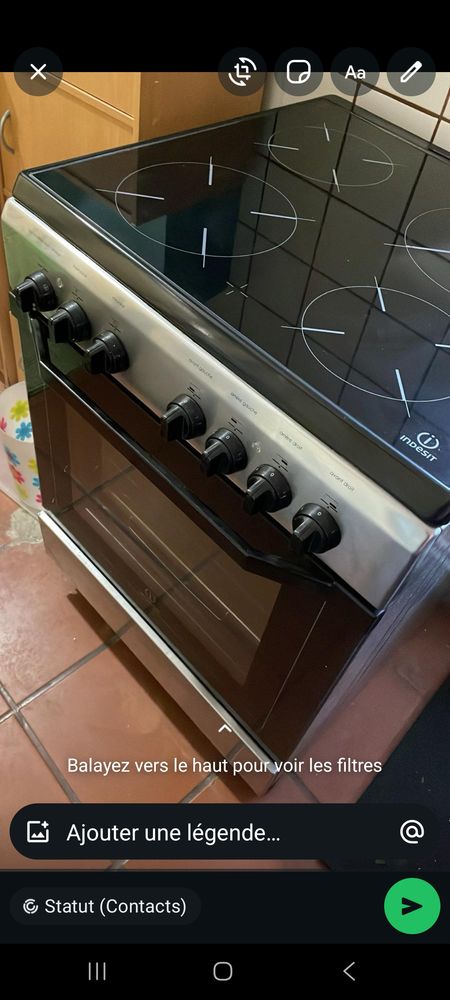 Gaziniere  Indesit  electrique 202i 300 Gignac (34)