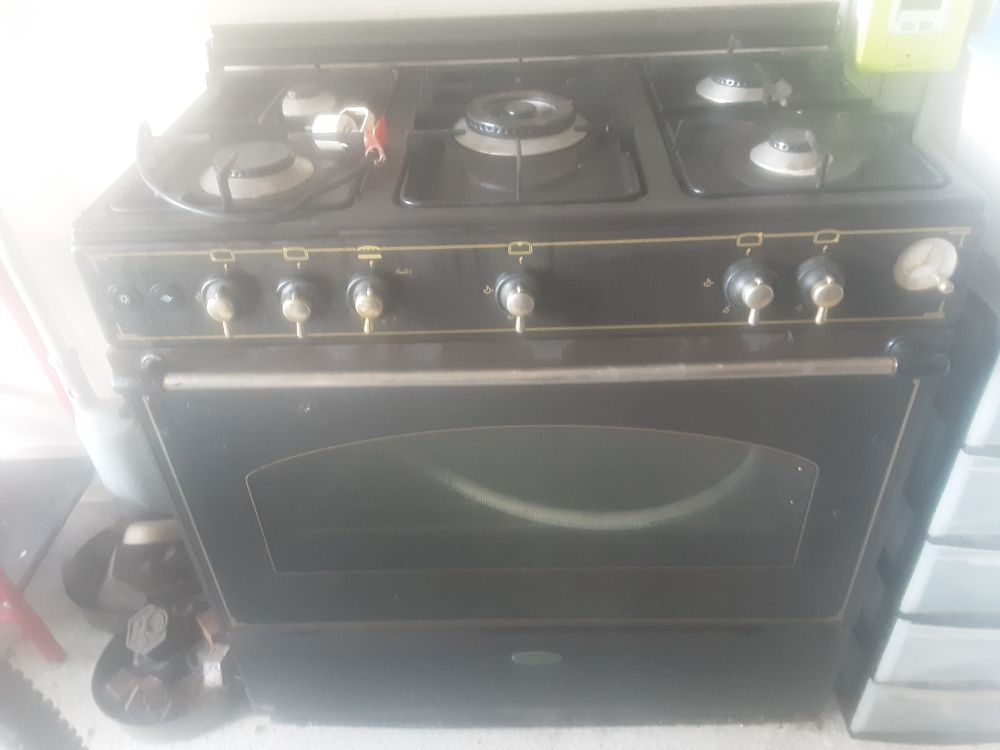 gaziniere 120 Marcilly-en-Villette (45)