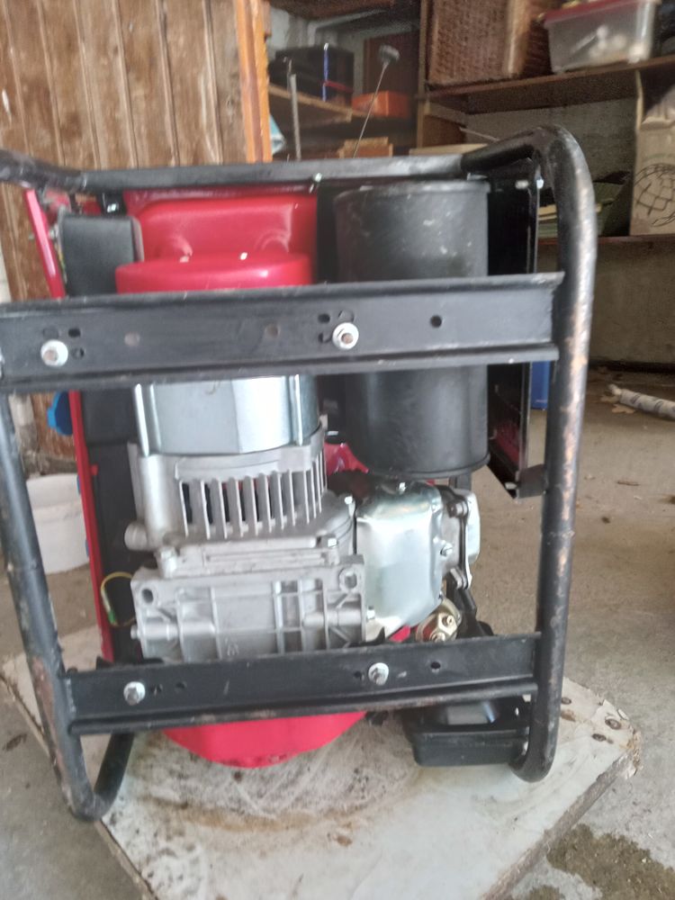 GENERATEUR 6500W 285 Le Thor (84)