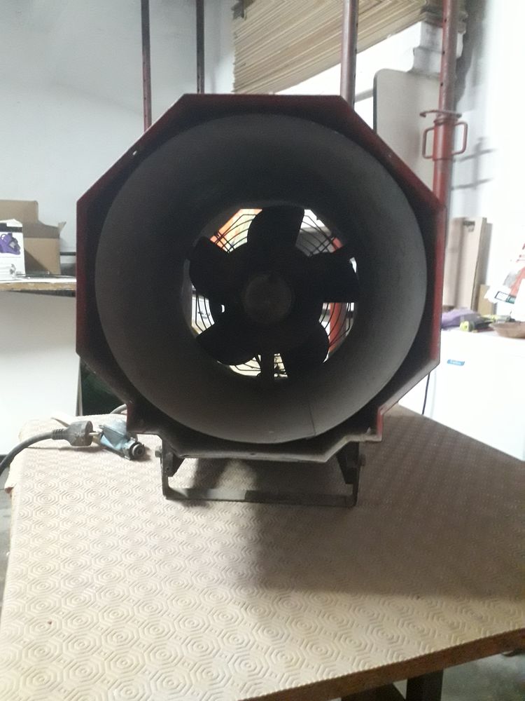 g�n�rateur aire chaud 15kw 1000m3h � gaz propane 80 B�ziers (34)