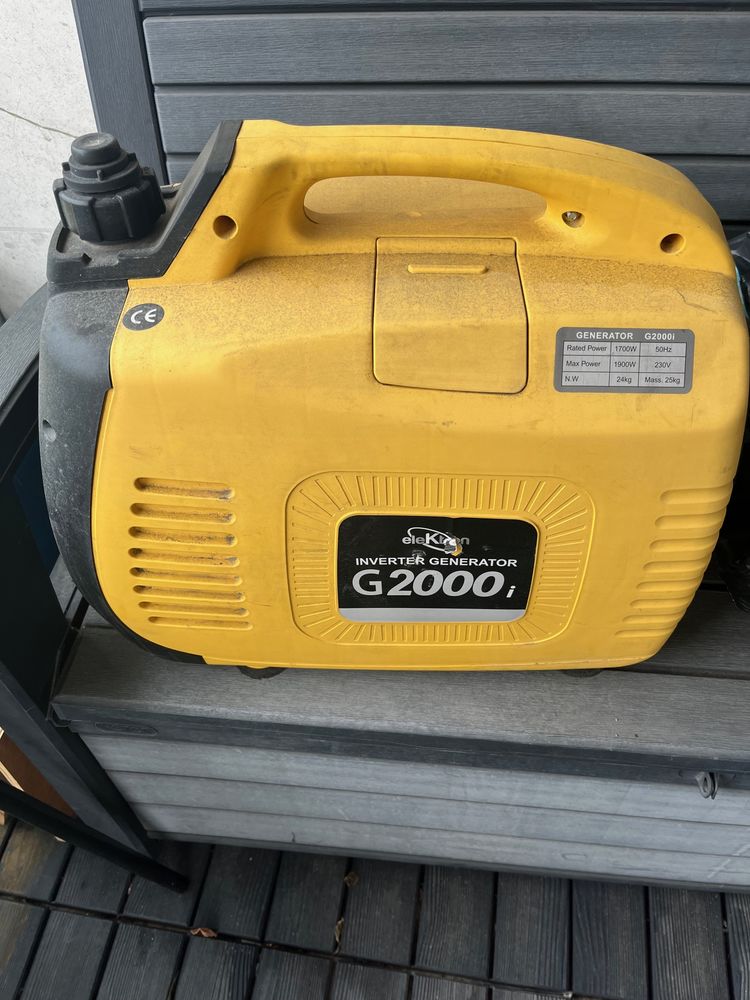 G�n�rateur � essence 215 Courbevoie (92)