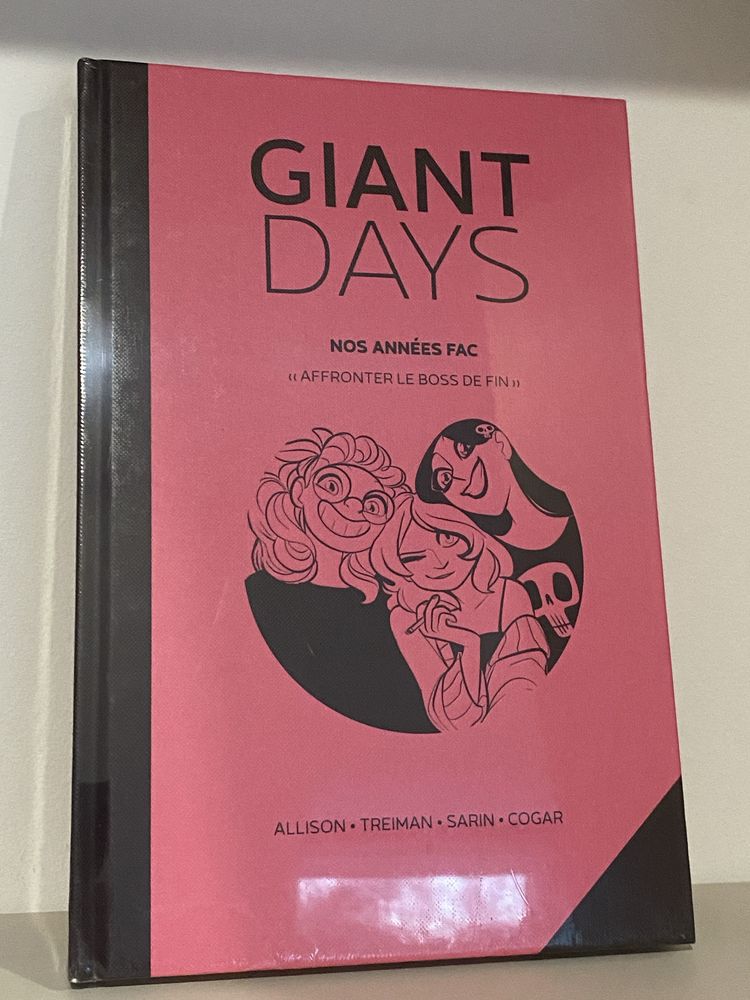 �  Giant Days �  Nos ann�es fac �  BD �  Etat neuf oe� 15 Dreux (28)