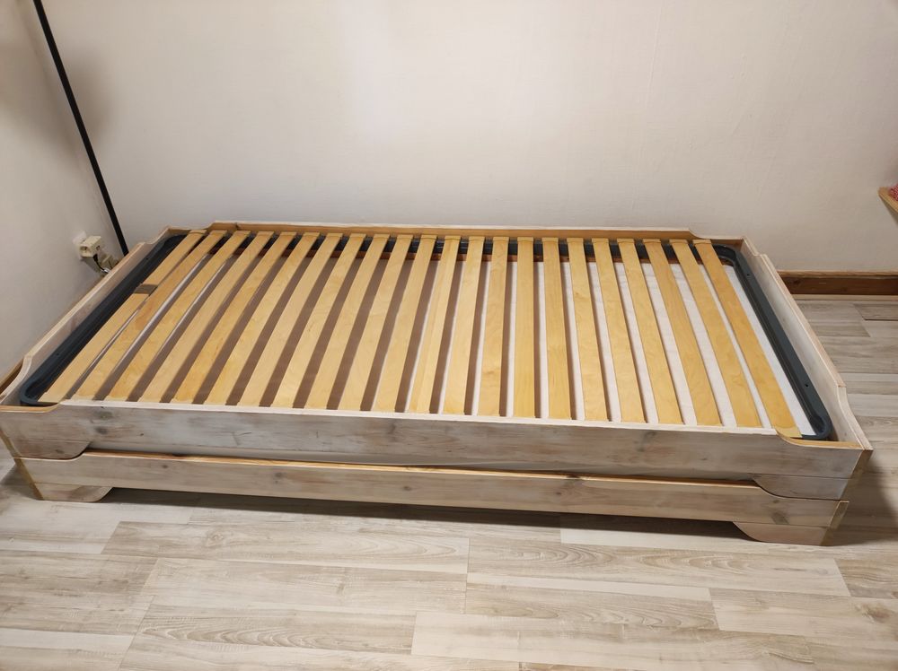 LIT GIGOGNE AVEC SOMMIER 70 Mieussy (74)