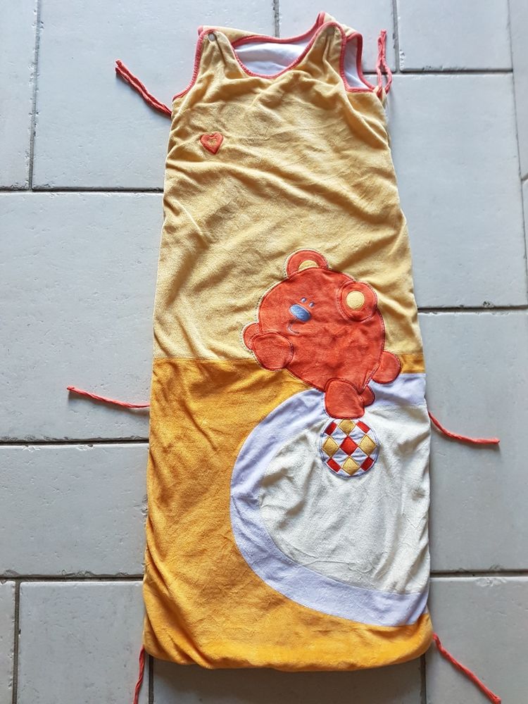 Gigoteuse b�b� 4 Servigny-l�s-Raville (57)