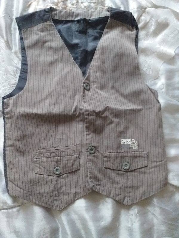 GILET DE CEREMONIE GARCON TAILLE 8 ANS BEST WAY 1 Chaumont (52)