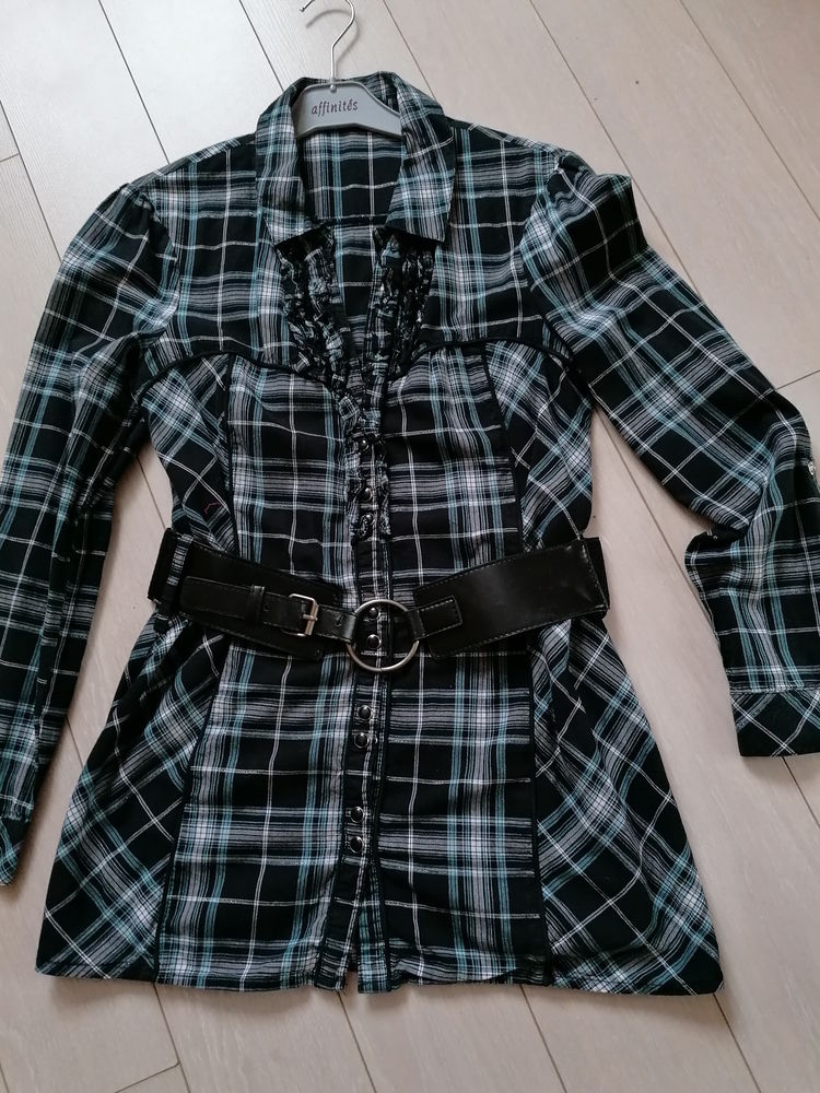 gilet et chermisier 5 �ragny (95)