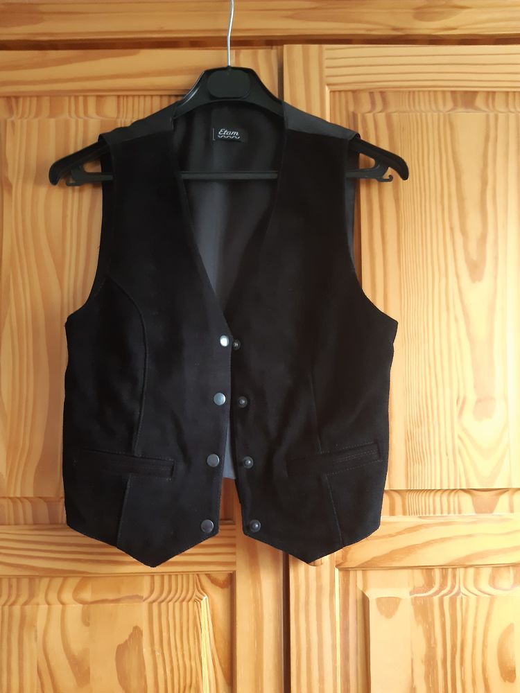 GILET CUIR SANS MANCHES 10 Chalon-sur-Sa�ne (71)