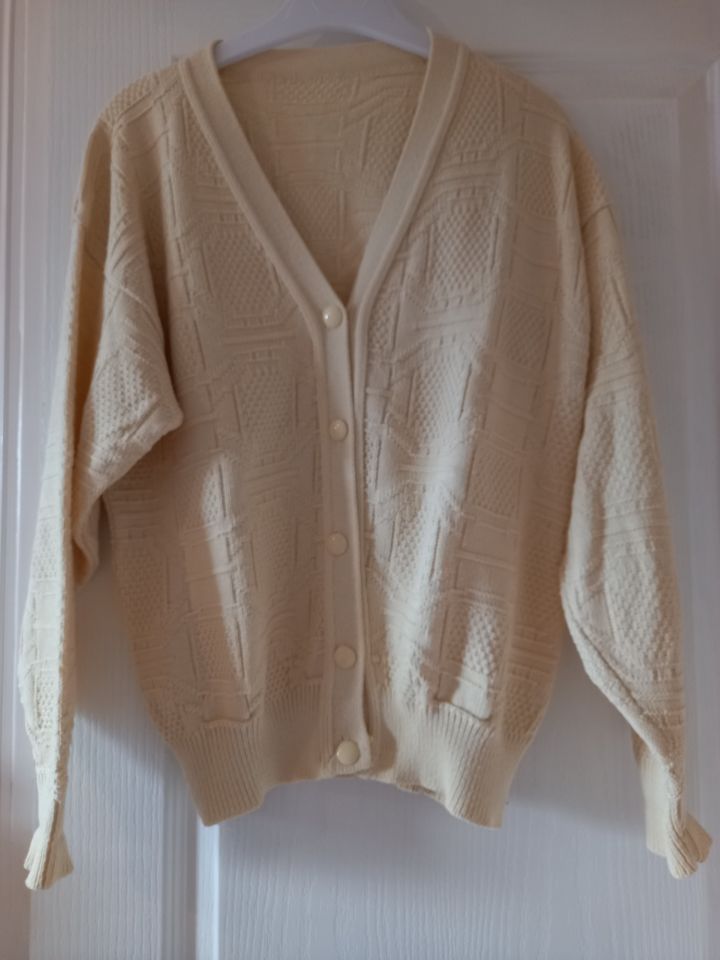 Gilet femme jaune paille marque Tricot Blanctex taille 44/46 6 Villiers (86)