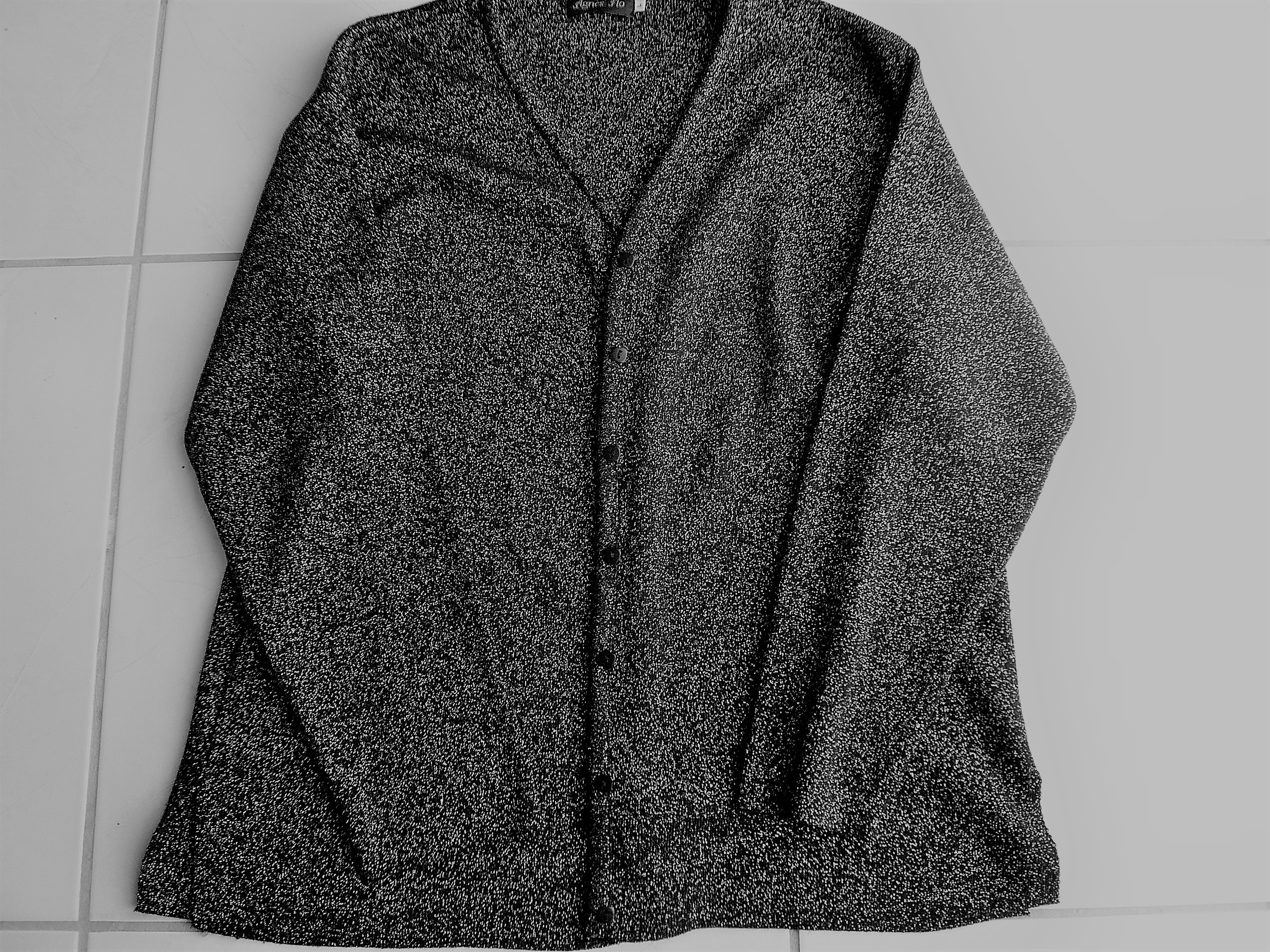 Gilet femme noir argent� Taille L 12 Franqueville-Saint-Pierre (76)