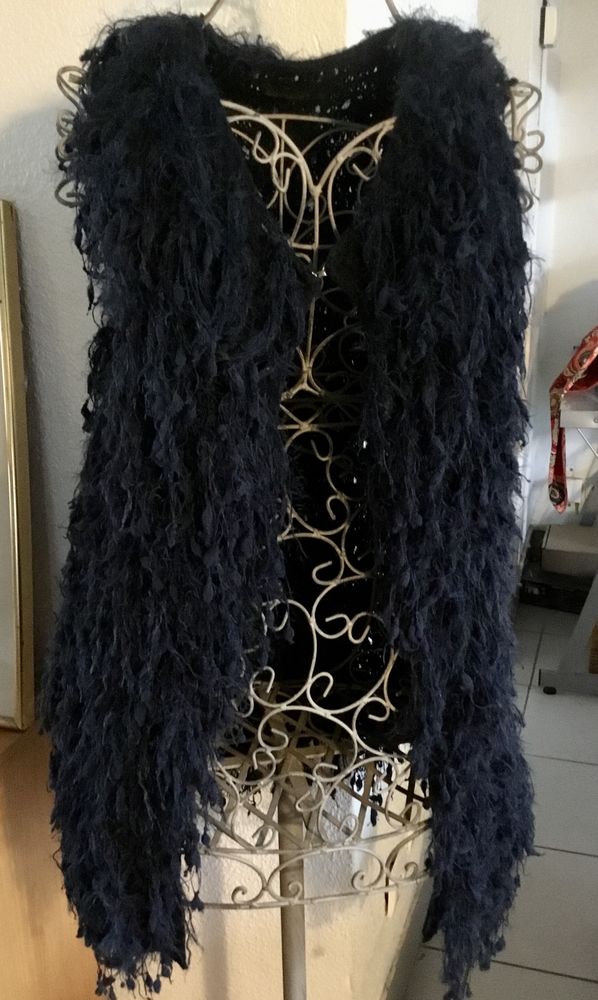 Gilet long bleu Marine sans manche, Taille M, Tr�s bon �tat, Marque Season 5 Toulouges (66)