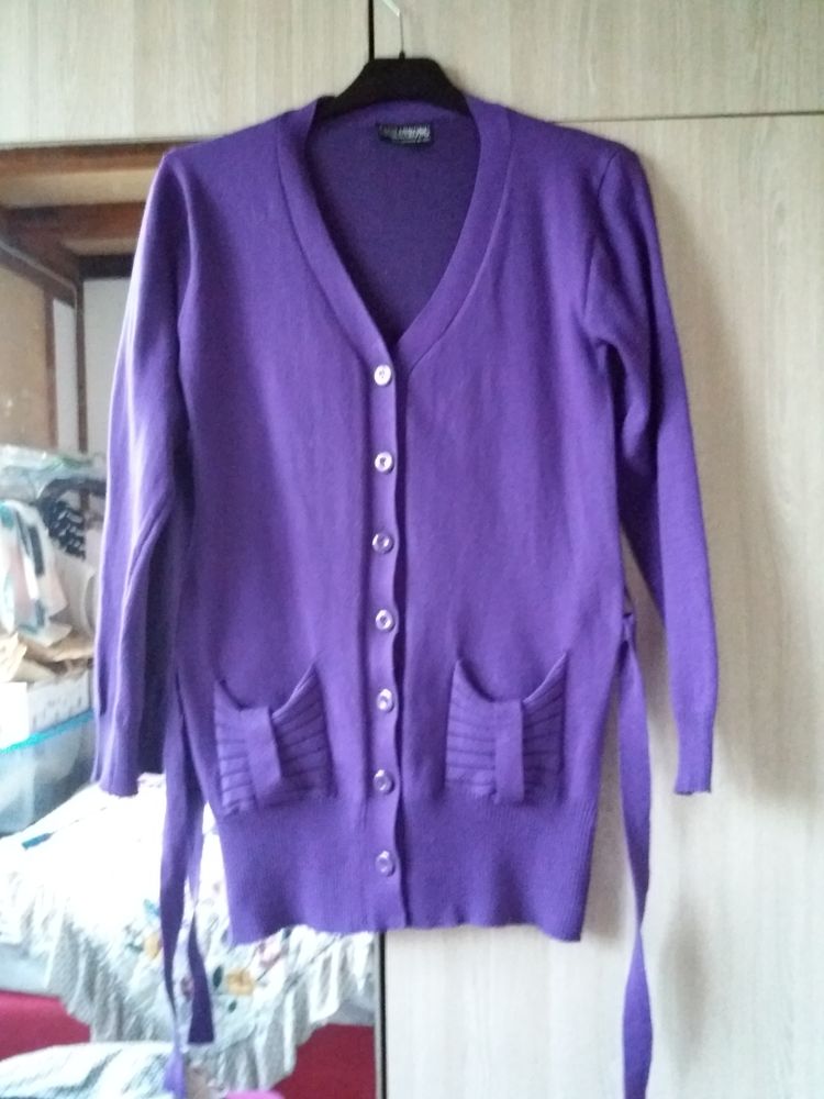 Gilet long femme  avec ceinture marque Caojianrong taille XL. 3 Monceaux (60)