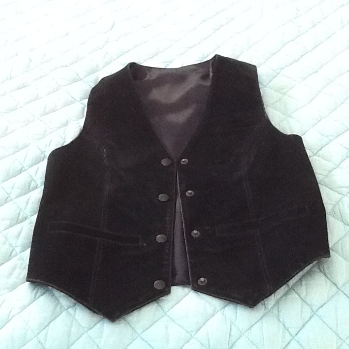 GILET NOIR CROUTE DE PORC 5 Saint-Etienne (42)