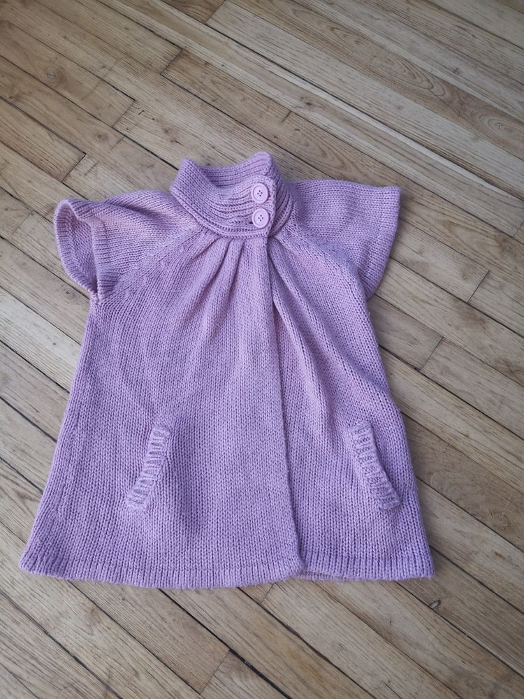 AN (20) - 8 ans - gilet rose 2 Paris 13 (75)