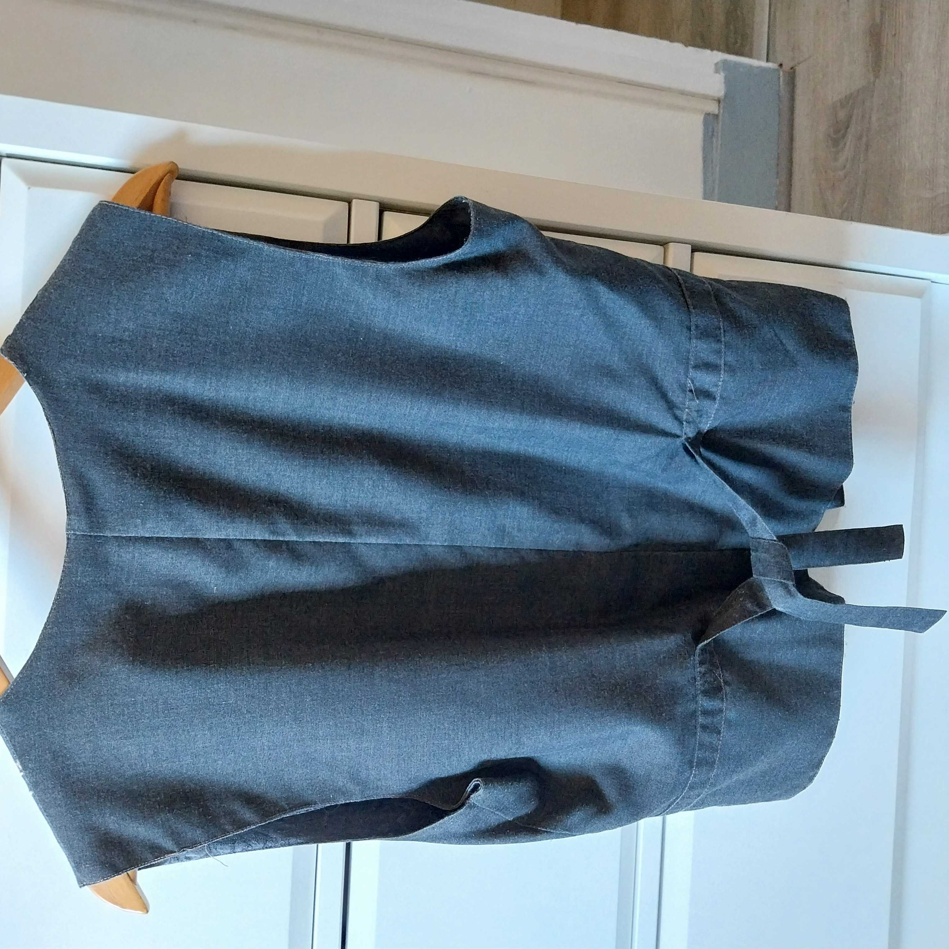 Gilet sans manches vintage 10 Champigny-sur-Marne (94)