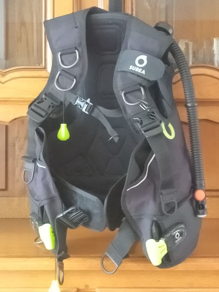 Gilet stabilisateur plong�e XS SUBEA 0 Arras-sur-Rh�ne (07)